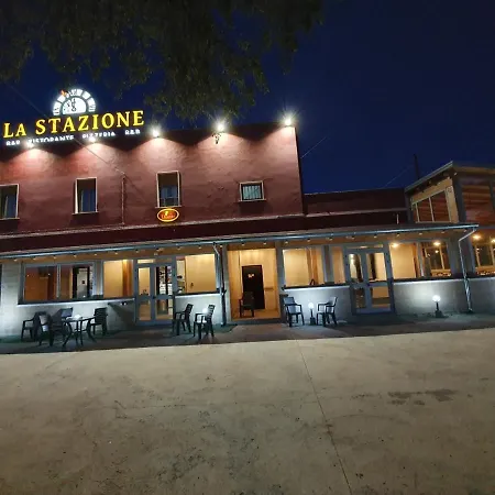 La Stazione Affittacamere Penzion Candela