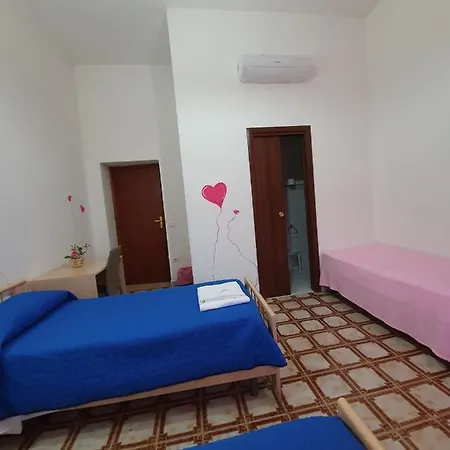 Guest house La Stazione Affittacamere Candela