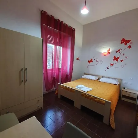 La Stazione Affittacamere Guest house Candela